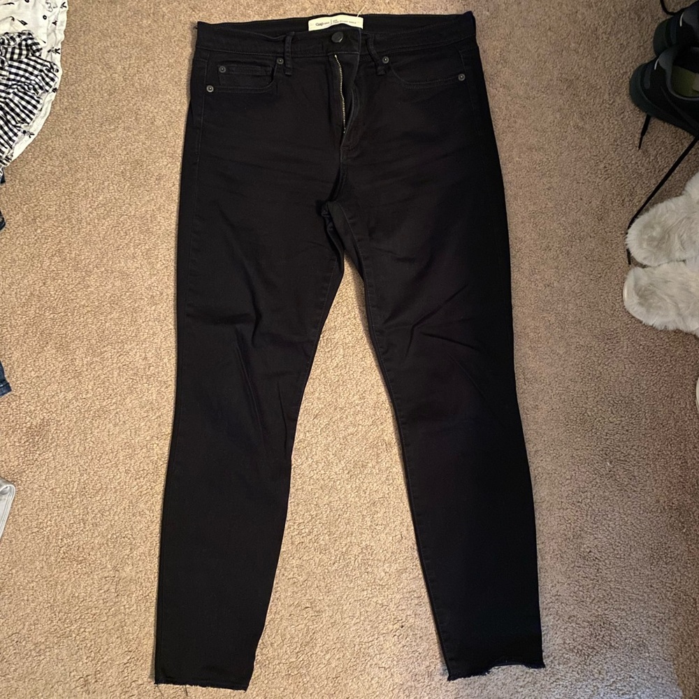 Gap cut off skinny jeans